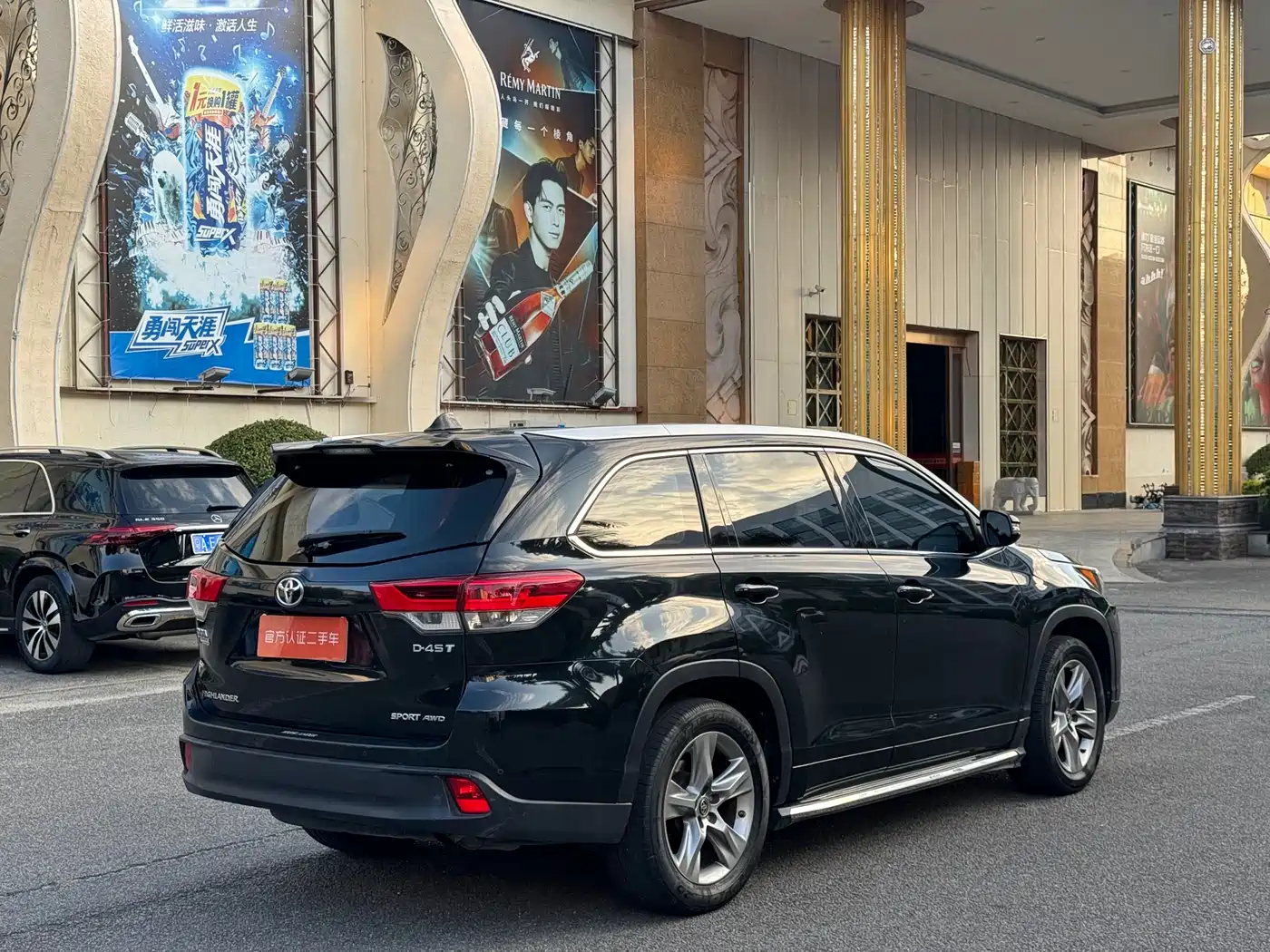 Toyota Highlander 2018 2.0T 4WD Premium 7-seater (China V) фото 6