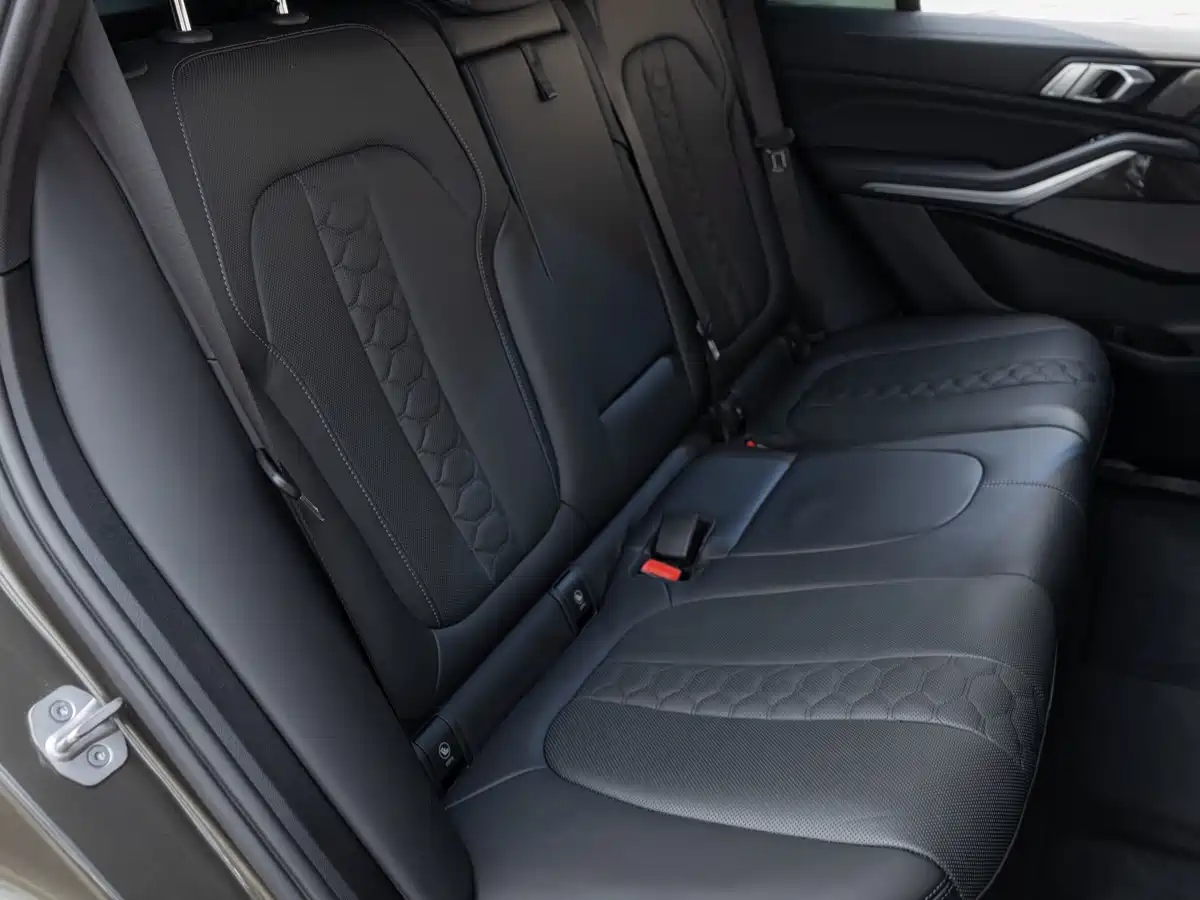 Photo 20 - BMW X5 M