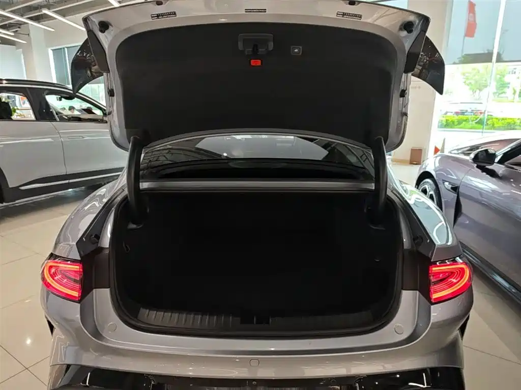Xiaomi Auto Xiaomi SU7 Ultra 2025 Model Ultra фото 19
