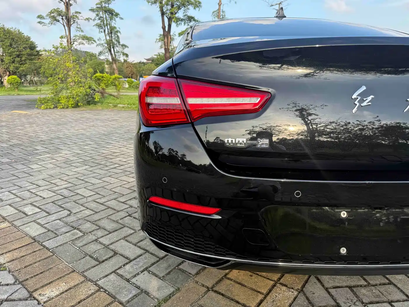 Hongqi H5 2020 1.8T Automatic Smart Connection Qi Enjoy Edition фото 21