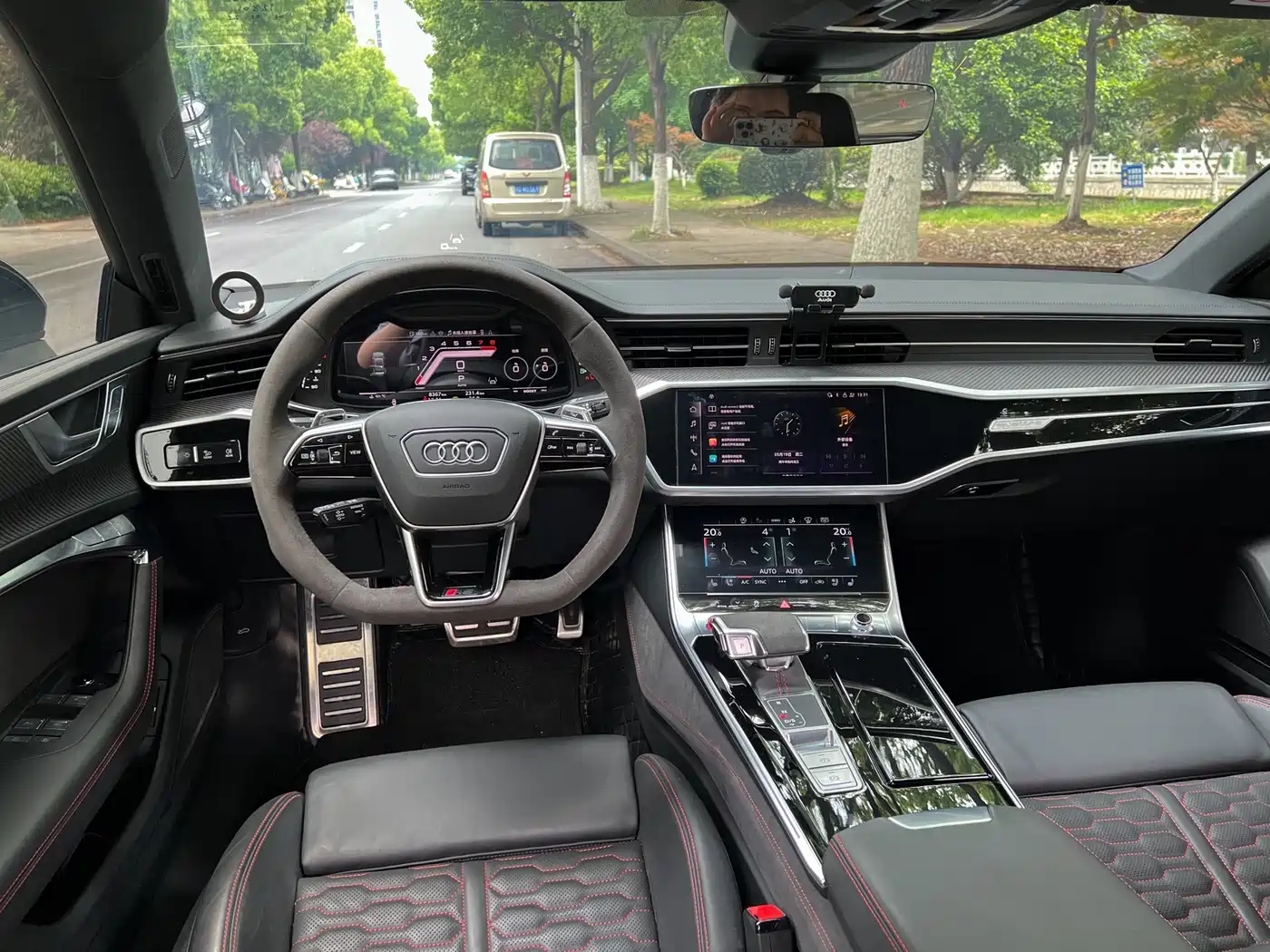 Audi RS 7 2024 RS 7 4.0T Sportback Performance фото 16