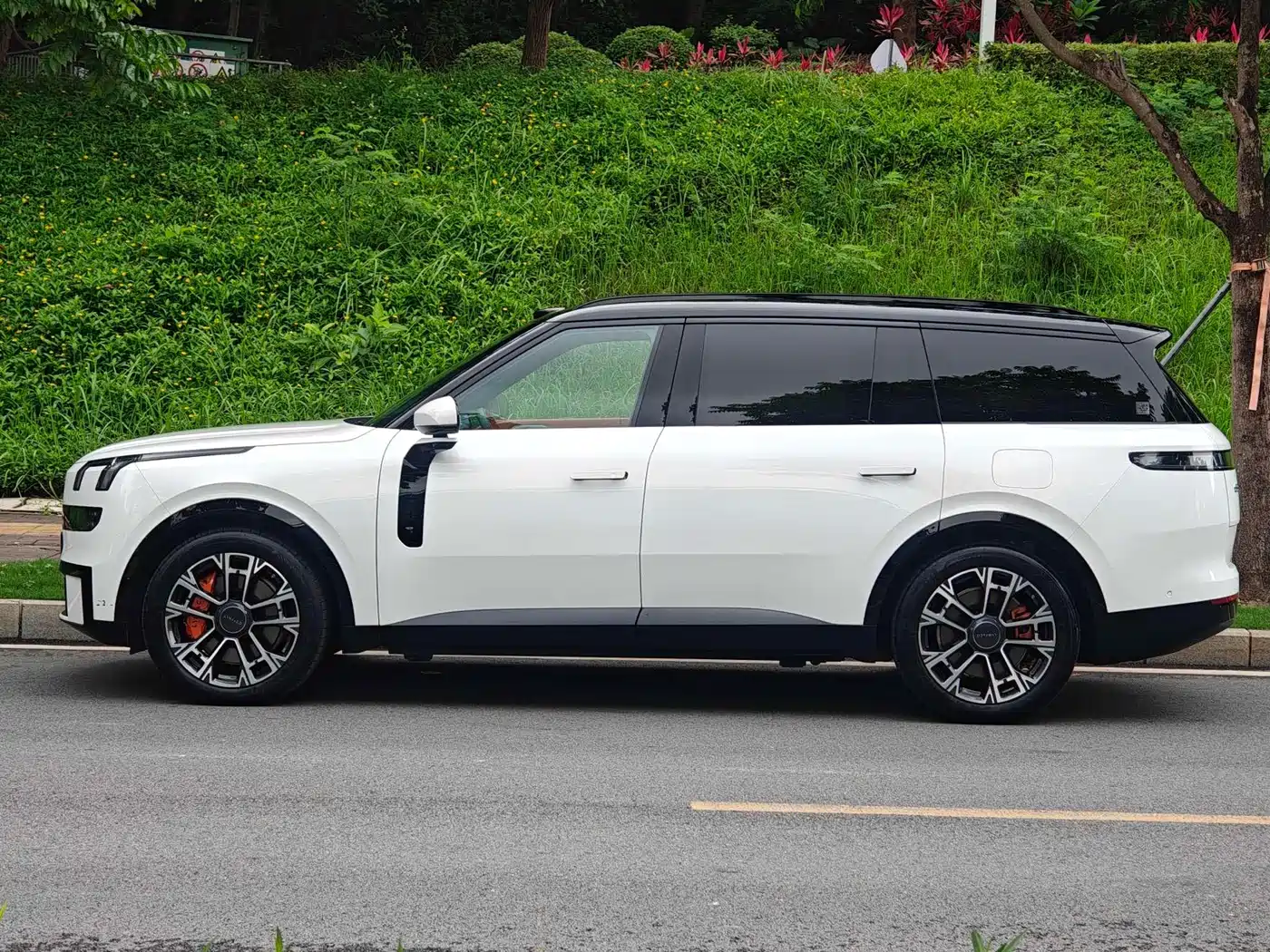 Lynk & Co 900 2025 2.0T Ultra фото 3
