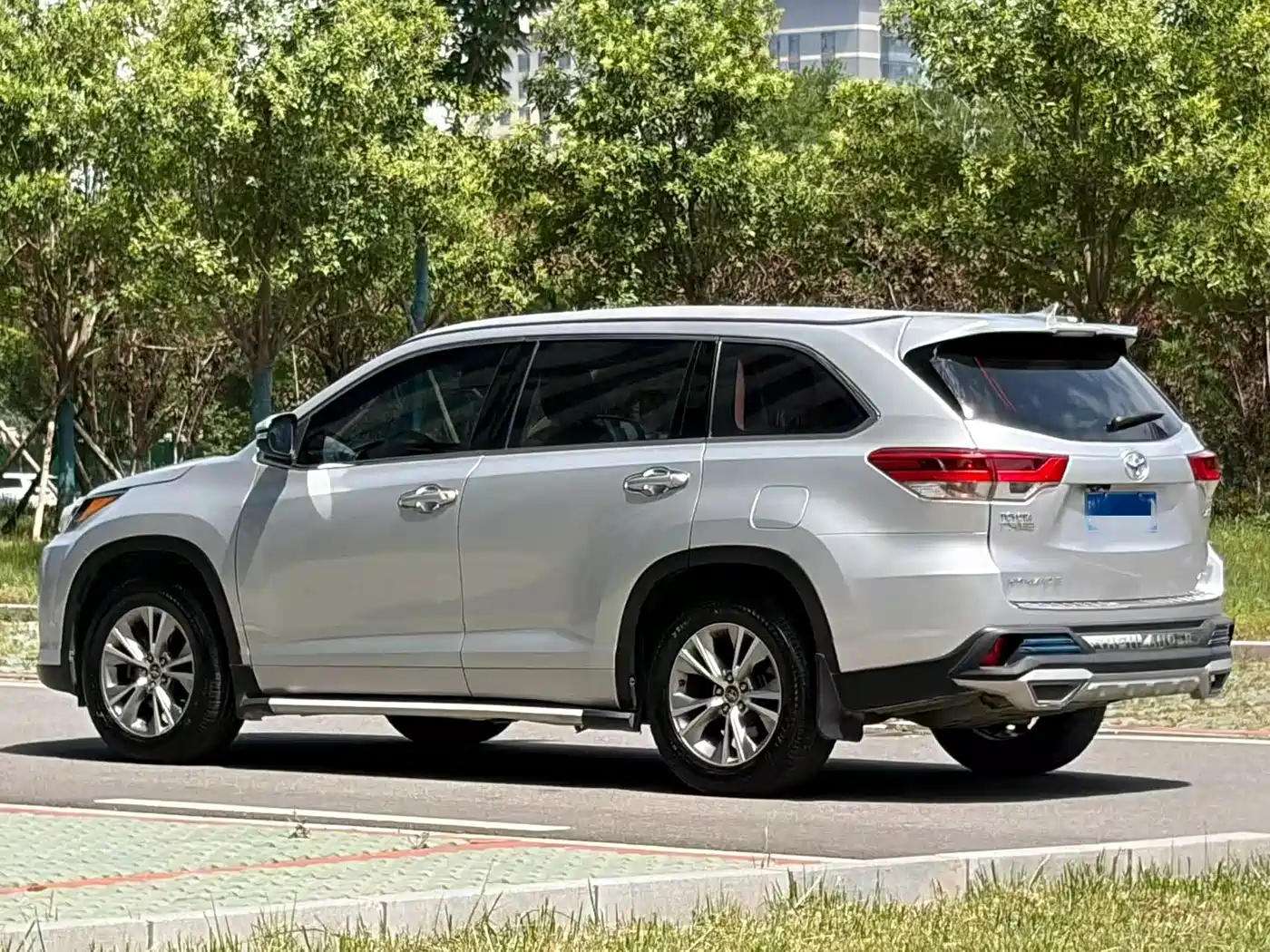 Toyota Highlander 2018 2.0T 4WD Elite 7-seater (China V) фото 6