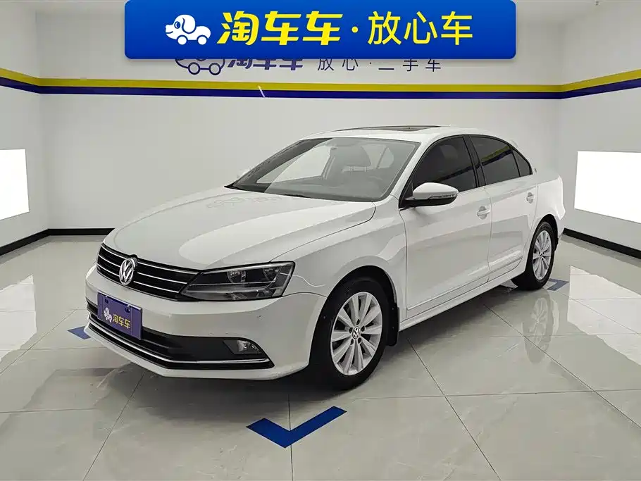 Volkswagen Sagitar 2015 1.6L Automatic Comfort