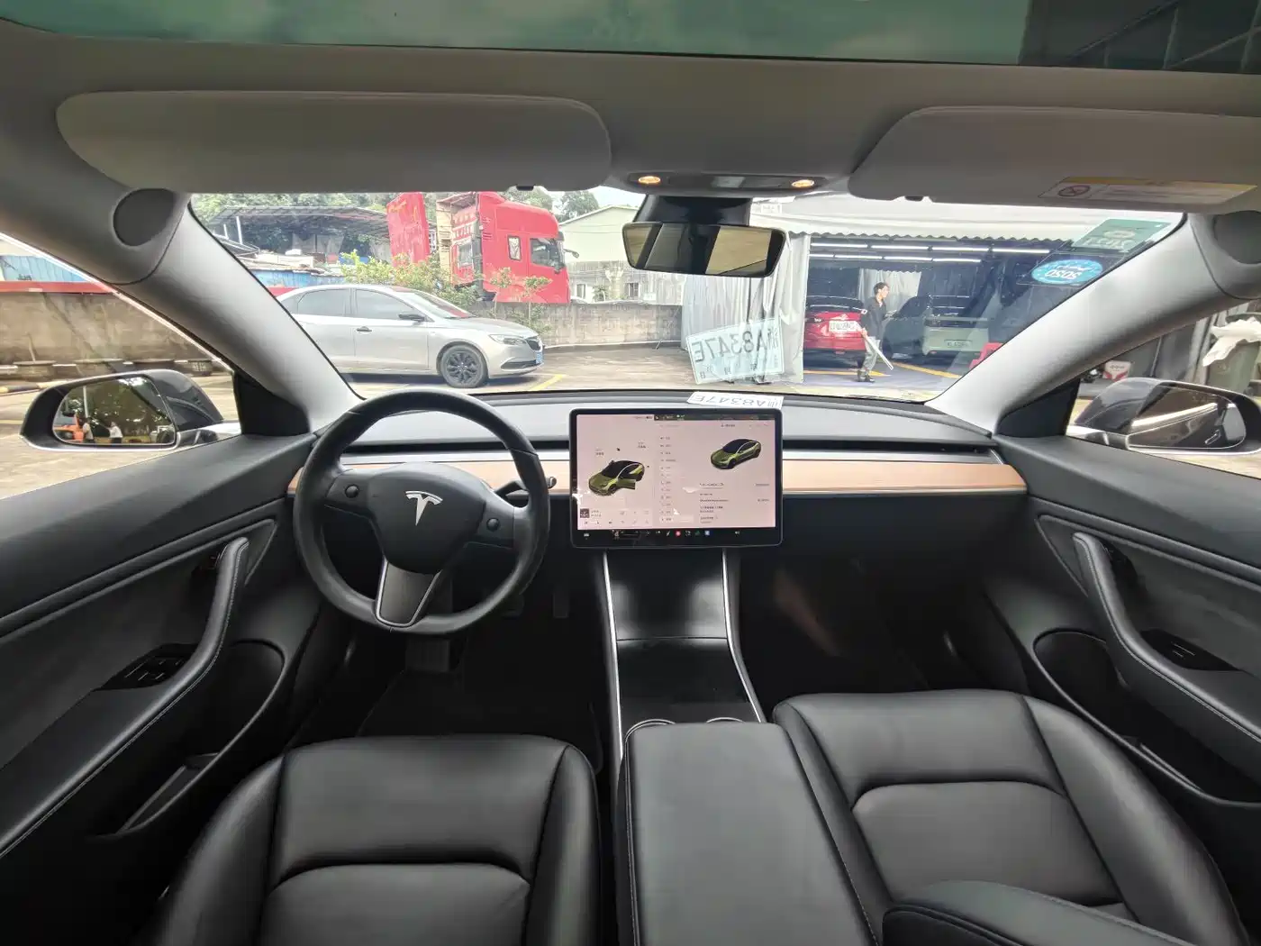 Tesla Model 3 (Import) 2019 2019 Long Range RWD Version