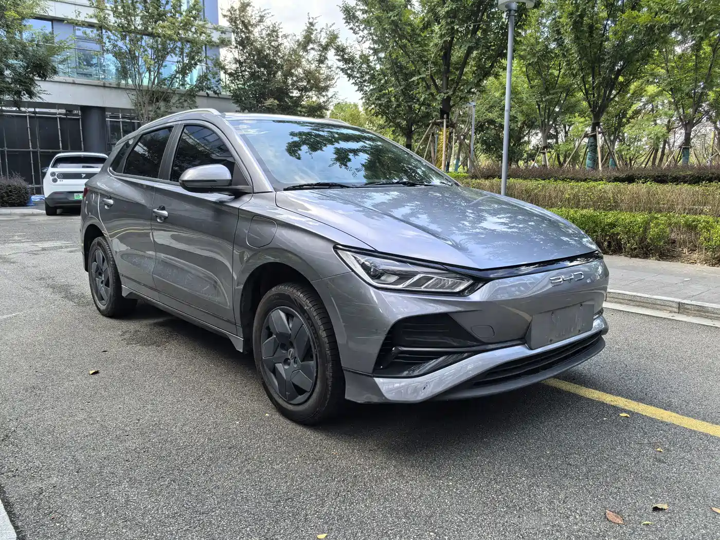2023 BYD e2