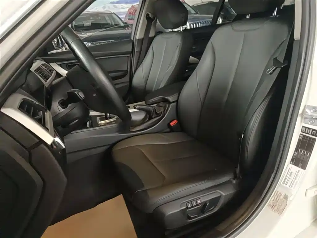 BMW 3 Series 2015 320Li Super Joy Fashion фото 15
