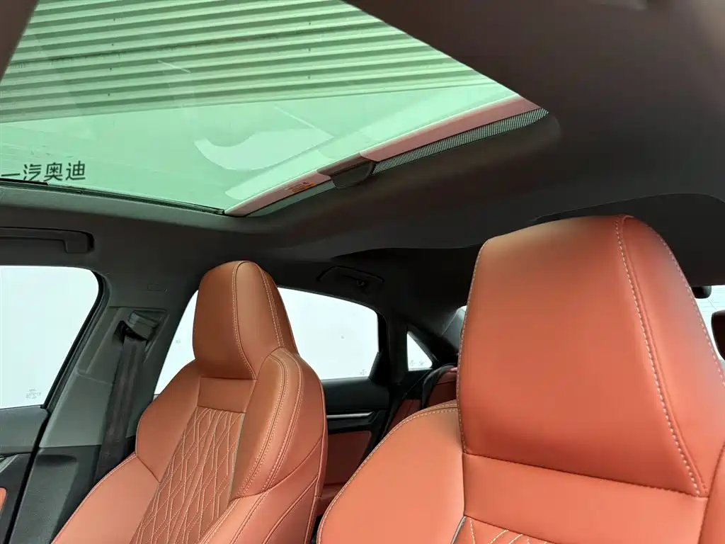Audi A3 2025 A3L Limousine 35TFSI Flying Premium фото 11