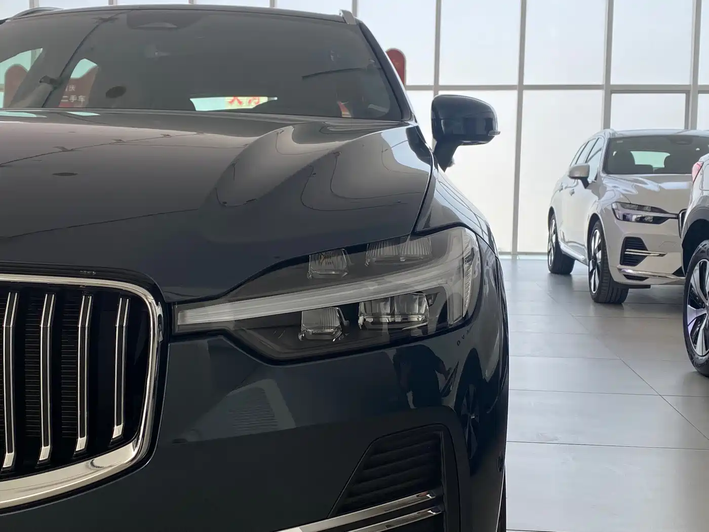 VOLVO XC60 PLUG IN HYBRID