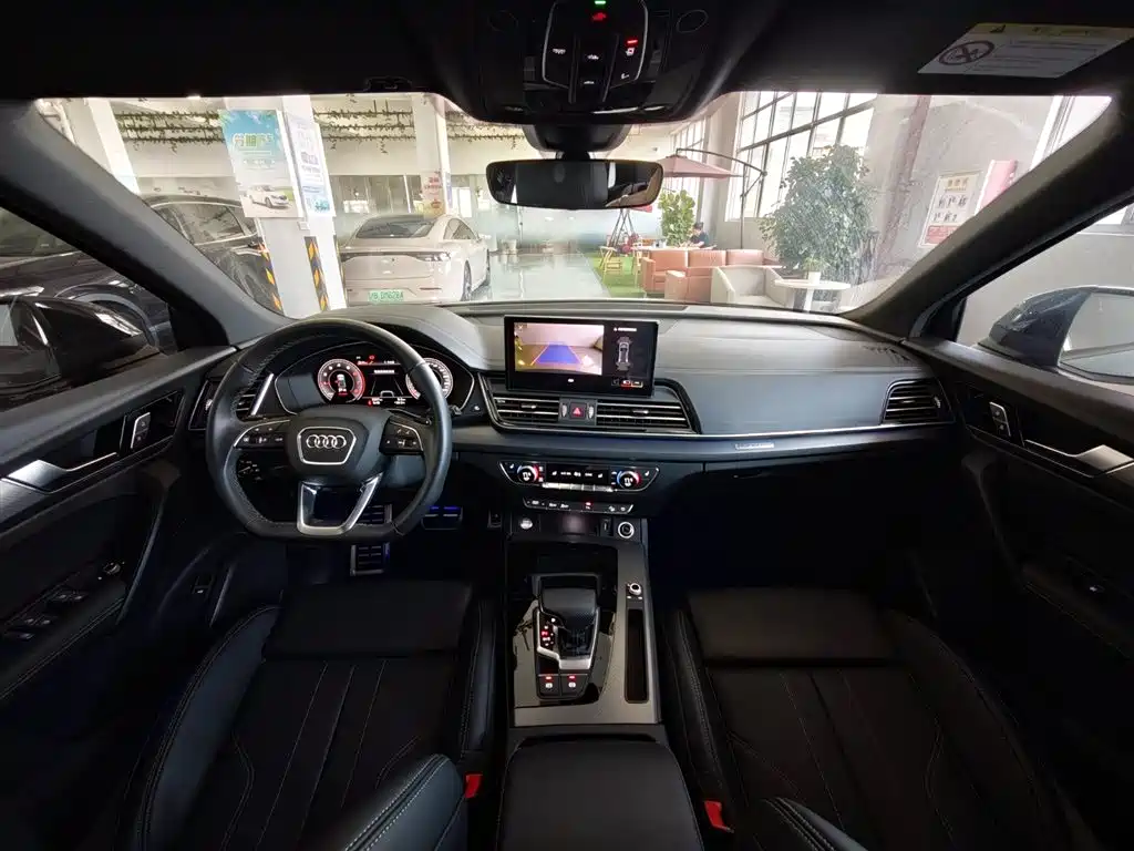 Audi Q5L 2025 40 TFSI Luxury Dynamic фото 23
