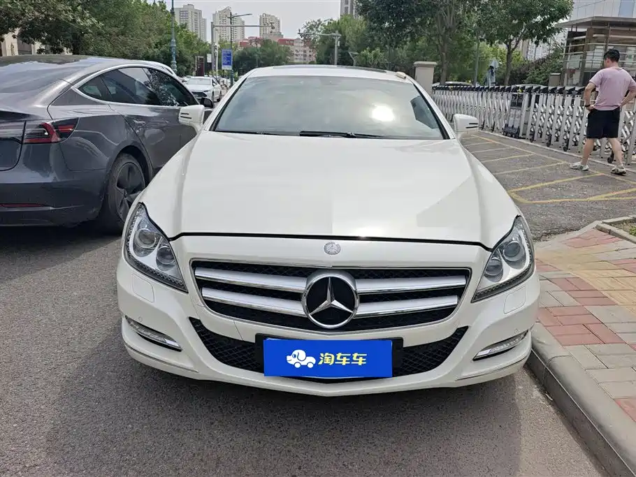 Mercedes-Benz CLS 2012 CLS 300 CGI фото 2