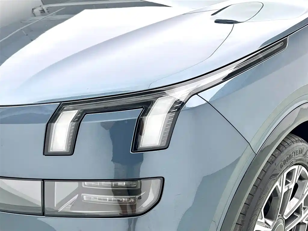 Lynk & Co 900 2025 2.0T Ultra фото 5