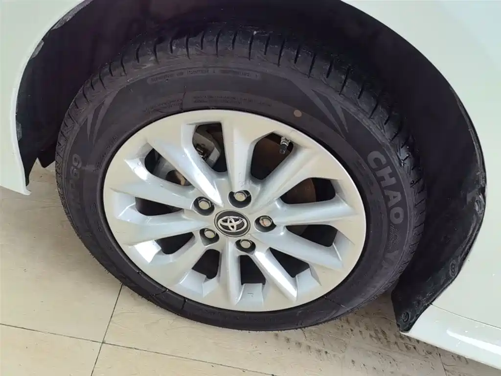 Toyota Corolla 2021 1.2T S-CVT Elite PLUS Edition фото 23