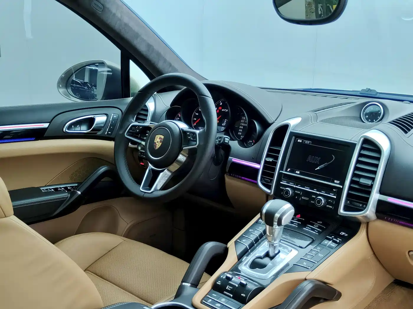 Porsche Cayenne 2015 Cayenne GTS 3.6T фото 16