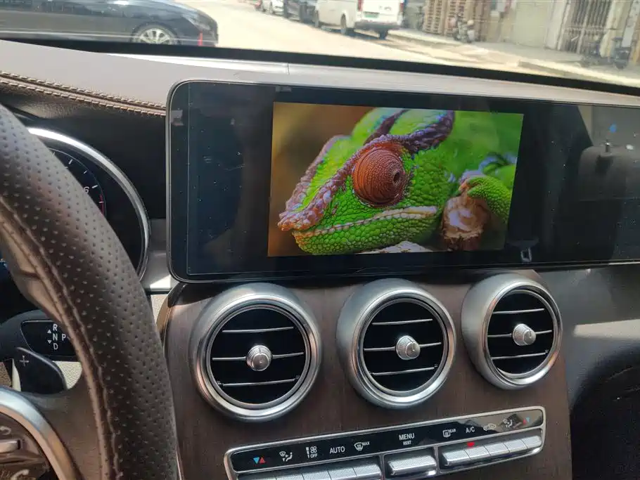 Mercedes-Benz GLC 2021 GLC 300 L 4MATIC Sporty фото 13
