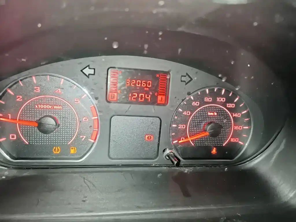 Wuling Motors Wuling Rongguang S 2021 2021 Model 1.2L Basic 5-Seater LSI