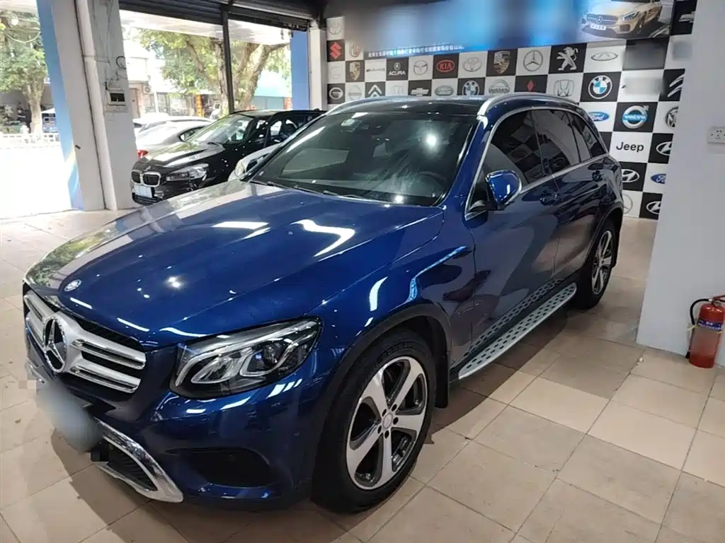 Mercedes-Benz GLC 2016 GLC 260 4MATIC Luxury фото 2