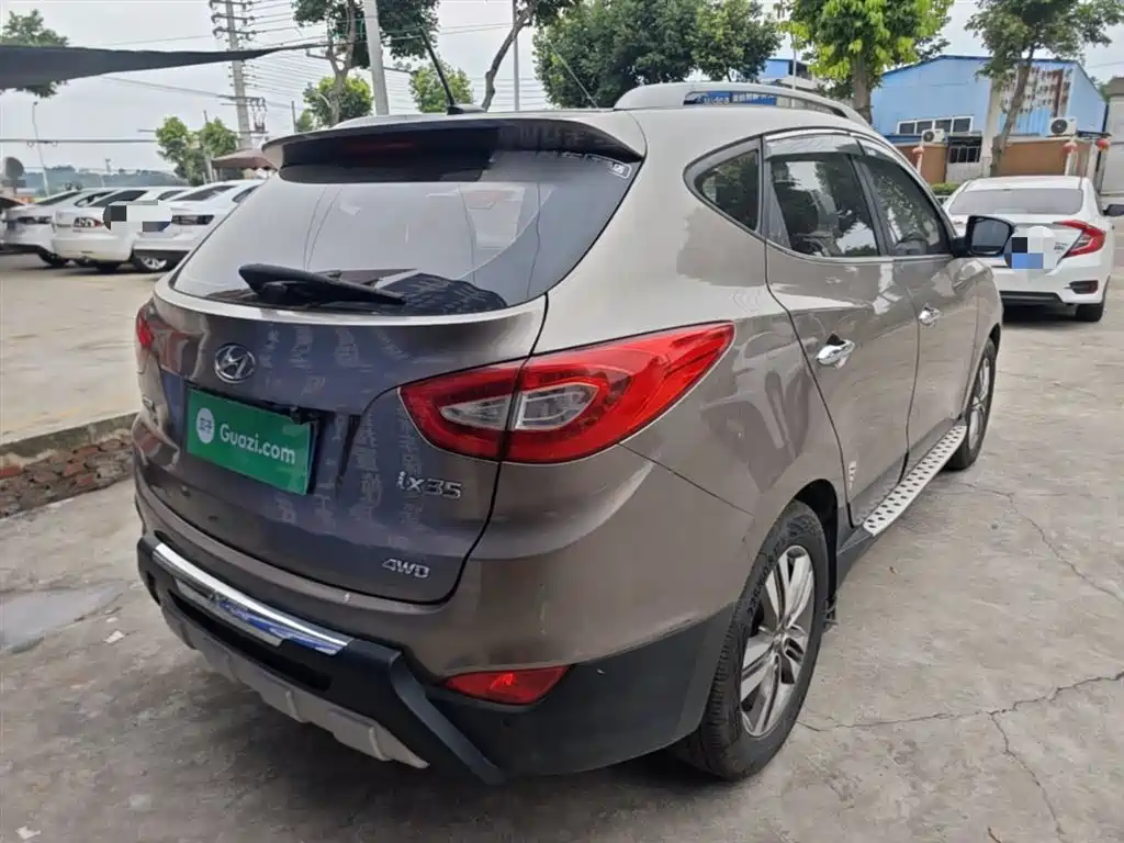 Hyundai Beijing Hyundai ix35 2015 2.0L Automatic 4WD Smart China IV фото 7