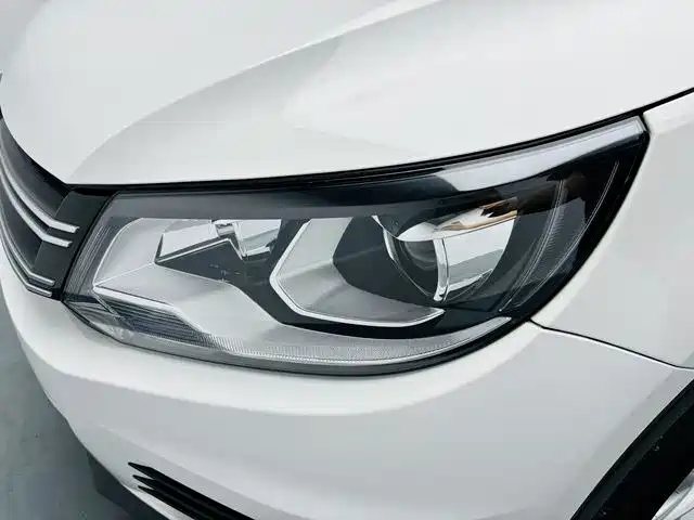 Volkswagen Tiguan 2016 280TSI Automatic 2WD Silk Road Comfort фото 18