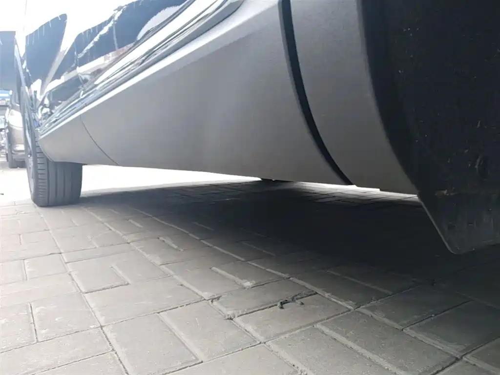 Hongqi HS5 2022 2.0T Smart Connect Joy Edition фото 22