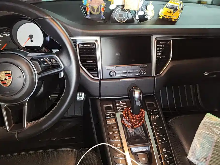 Porsche Macan 2017 Macan S 3.0T фото 13