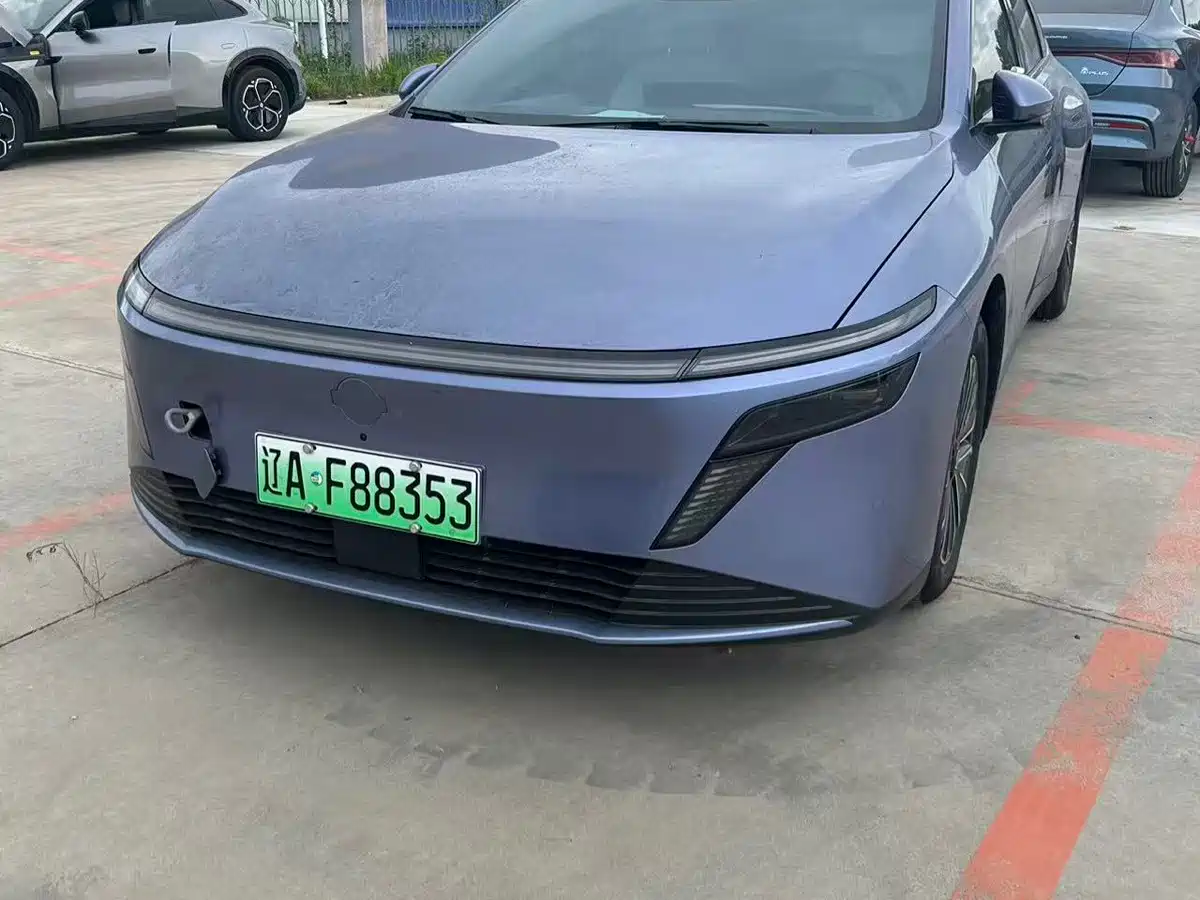 Nissan N6