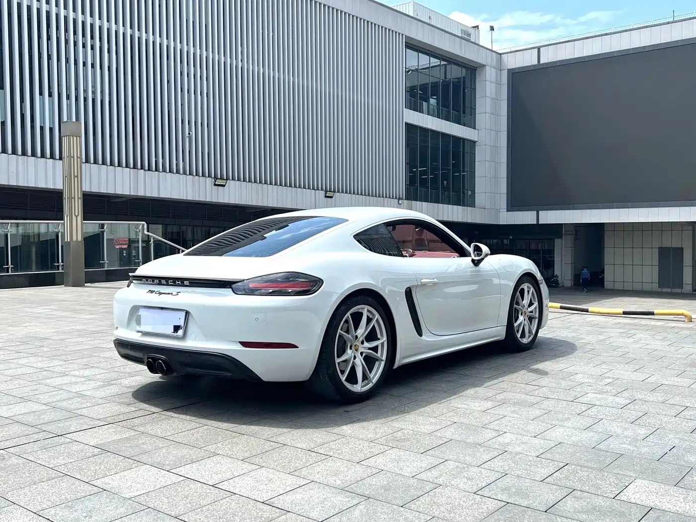 Porsche 718 2016 Cayman 2.0T фото 8