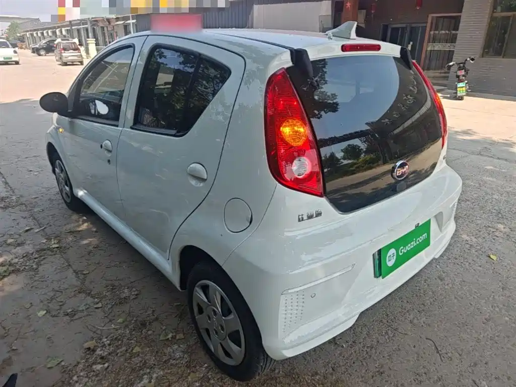 BYD e1 2020 Smart Comfort фото 5