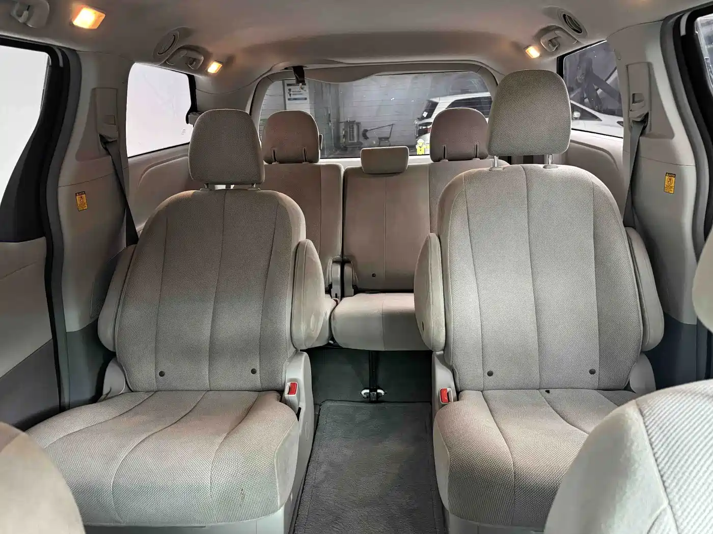 Toyota Sienna 2012