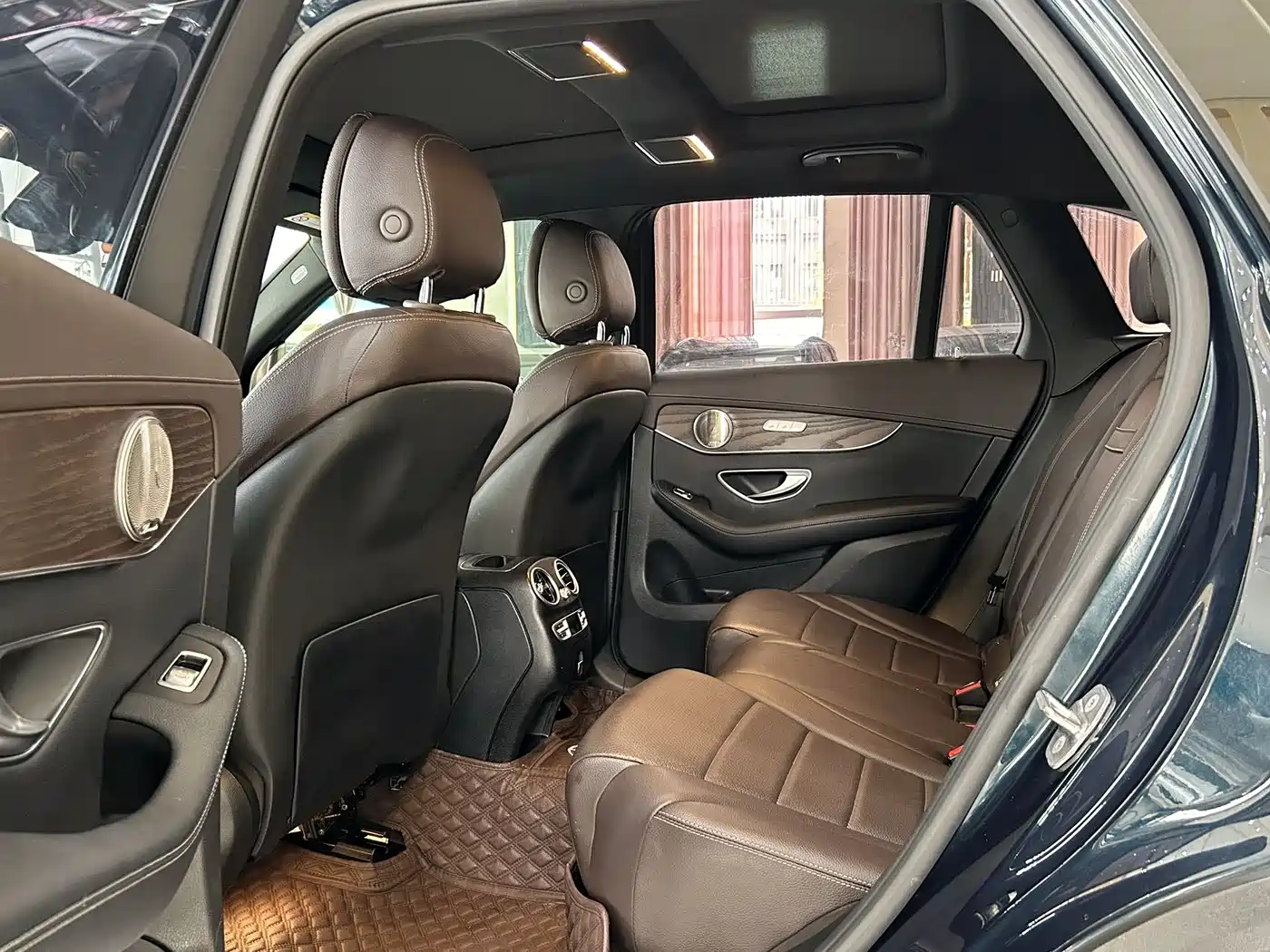 Mercedes-Benz GLC 2022 GLC 300 L 4MATIC Dynamic Collector's Edition фото 9