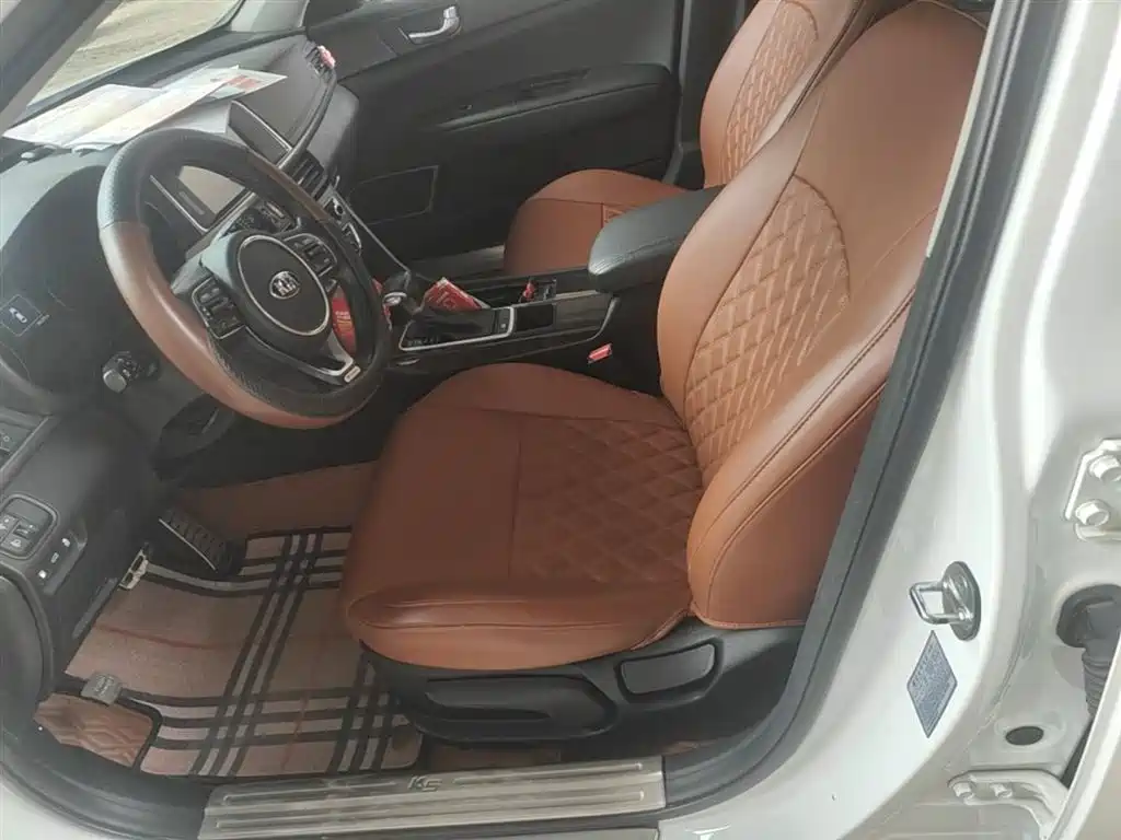 Kia K5 2016 1.6T Automatic LUX фото 15
