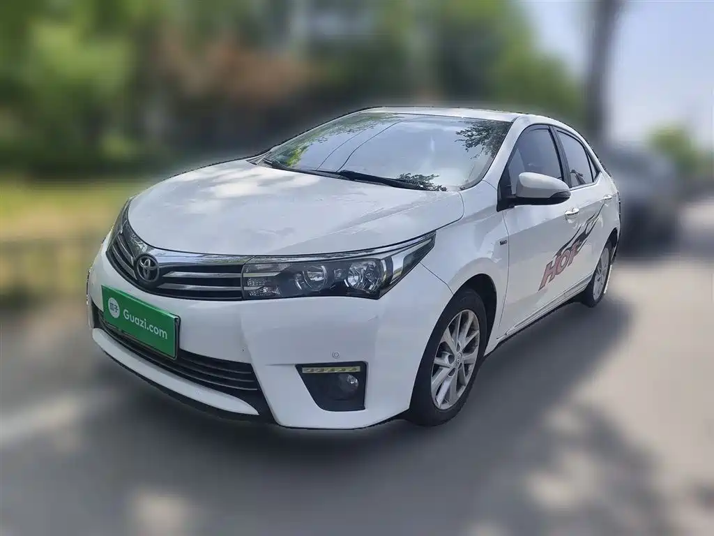 Toyota Corolla 2014 1.6L CVT GL-i Leather Edition фото 2