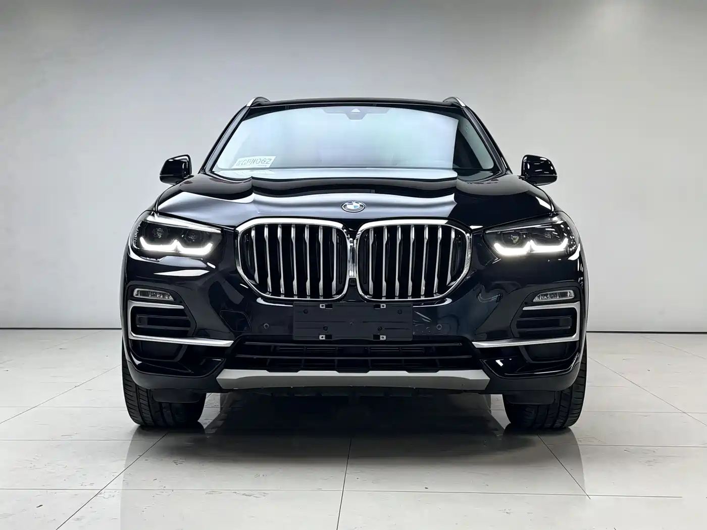 BMW X5 (Import) 2021 xDrive30i X Design Package фото 2
