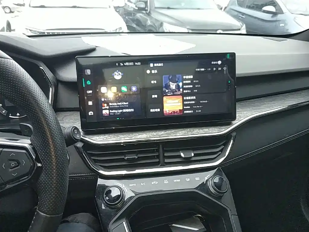 Lynk & Co 06 2023 Remix 1.5T Power Pro фото 13