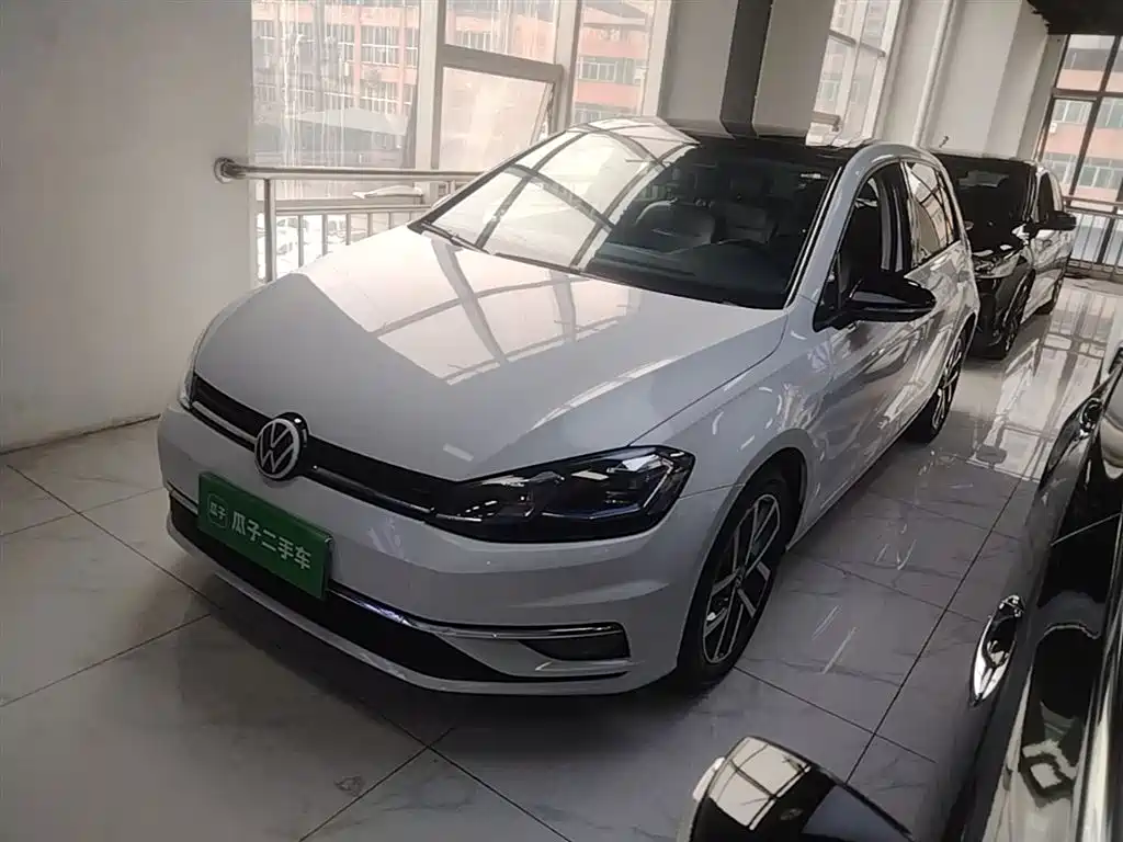 Volkswagen Golf 2020 Beloved Edition 280TSI DSG Comfort