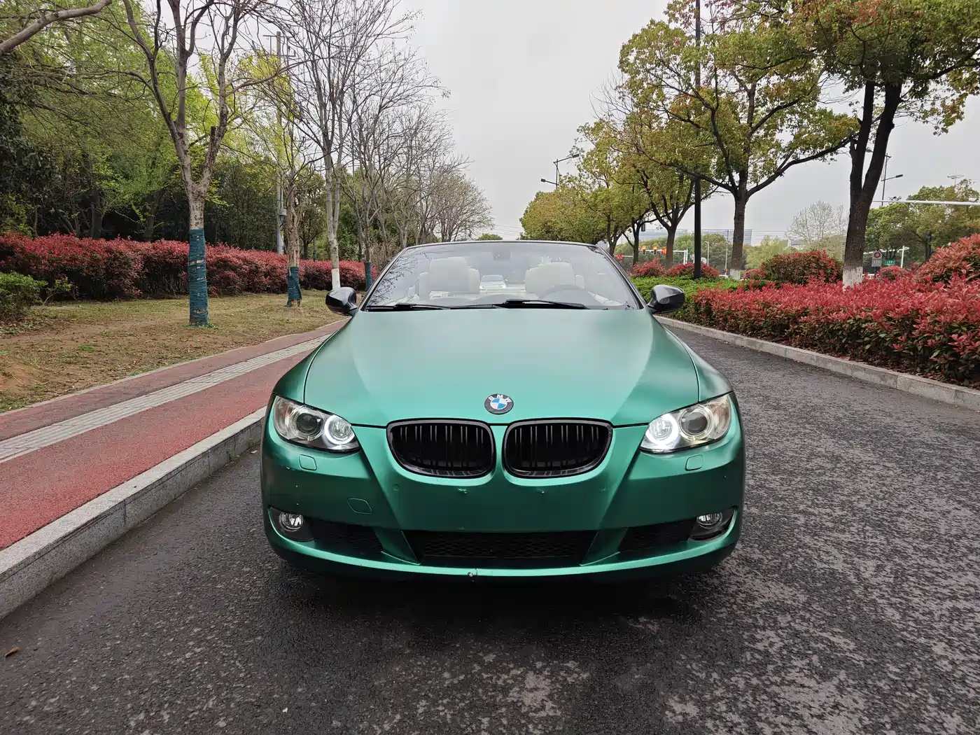 BMW 3 Series (Import) 2009 Model 330i Convertible фото 2