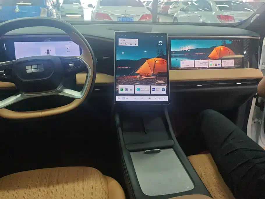 Geely Galaxy Galaxy L7 2025 2024 1.5T 115km PLUS Soaring Dragon Edition