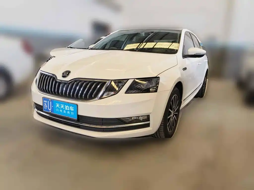 Škoda Octavia 2019 — пригон из Китая