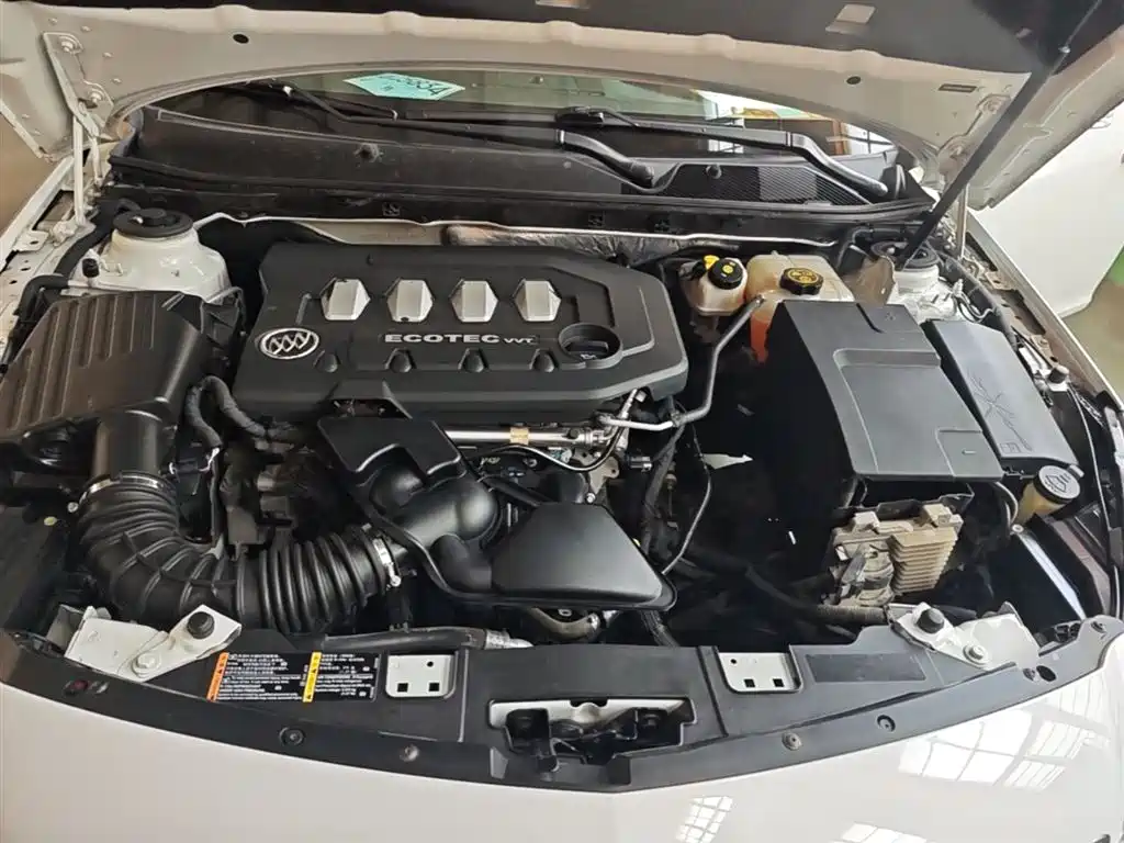 Buick Regal 2015 2.0L Leading Fashion Model фото 20