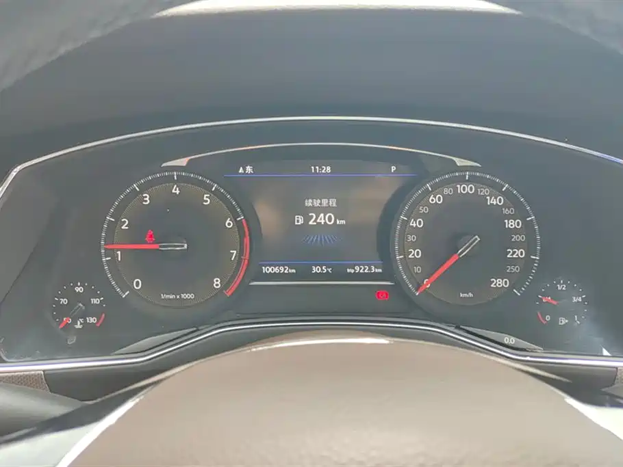 Volkswagen Phideon 2021 380TSI Luxury Edition фото 14