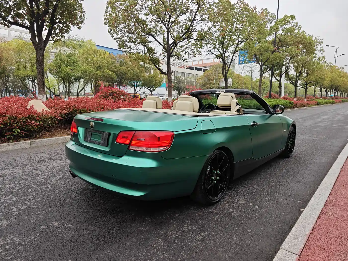 BMW 3 Series (Import) 2009 Model 330i Convertible фото 7