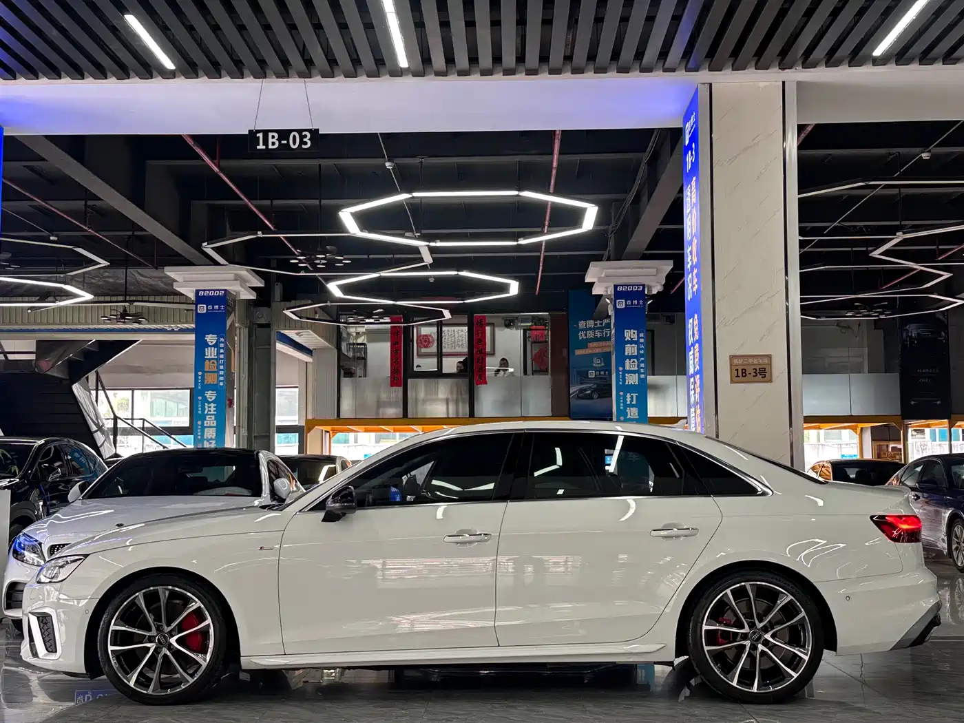 Audi A4L 2022 45 TFSI quattro Premium Dynamic фото 4
