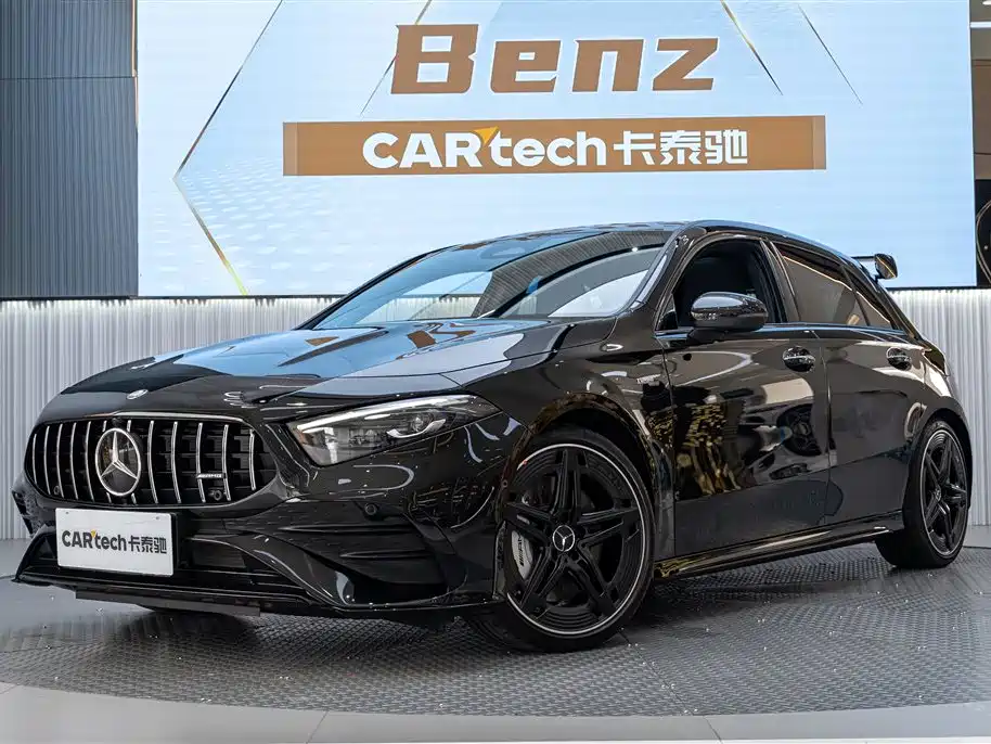 Mercedes-Benz A-Class AMG (Import) 2024 AMG A 35 4MATIC фото 7