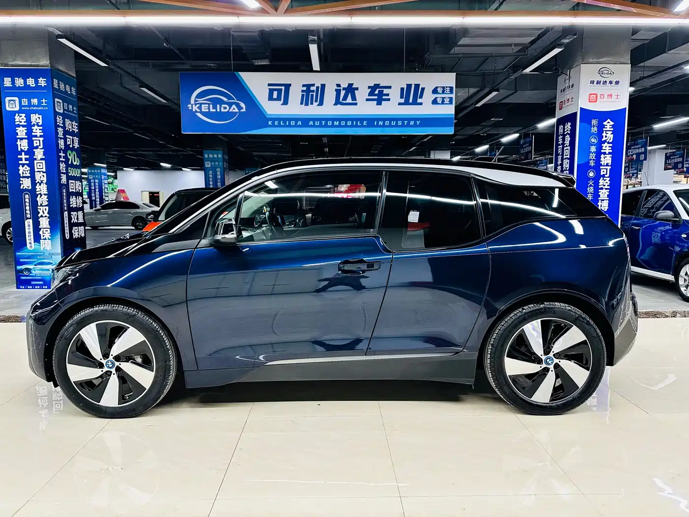BMW I3