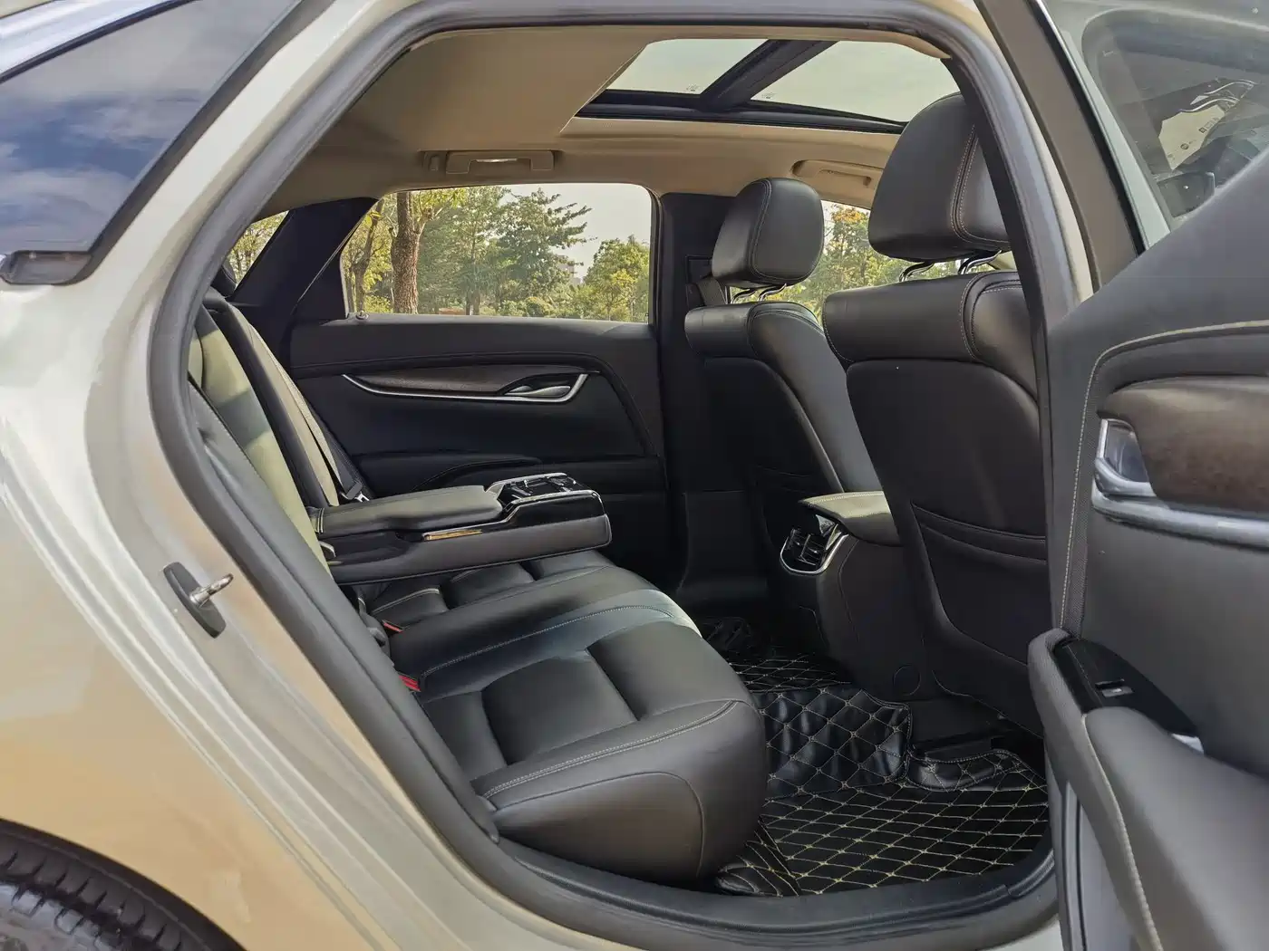 Cadillac XTS 2018 28T Elite фото 8