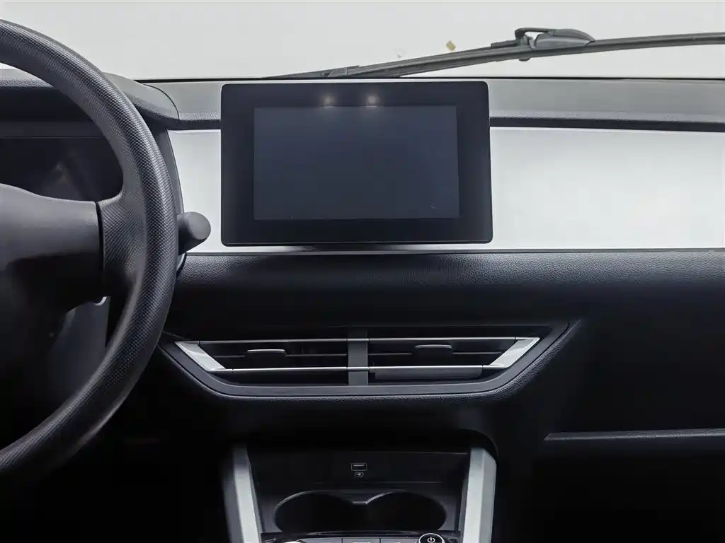 BYD e1 2020 Smart Comfort фото 12