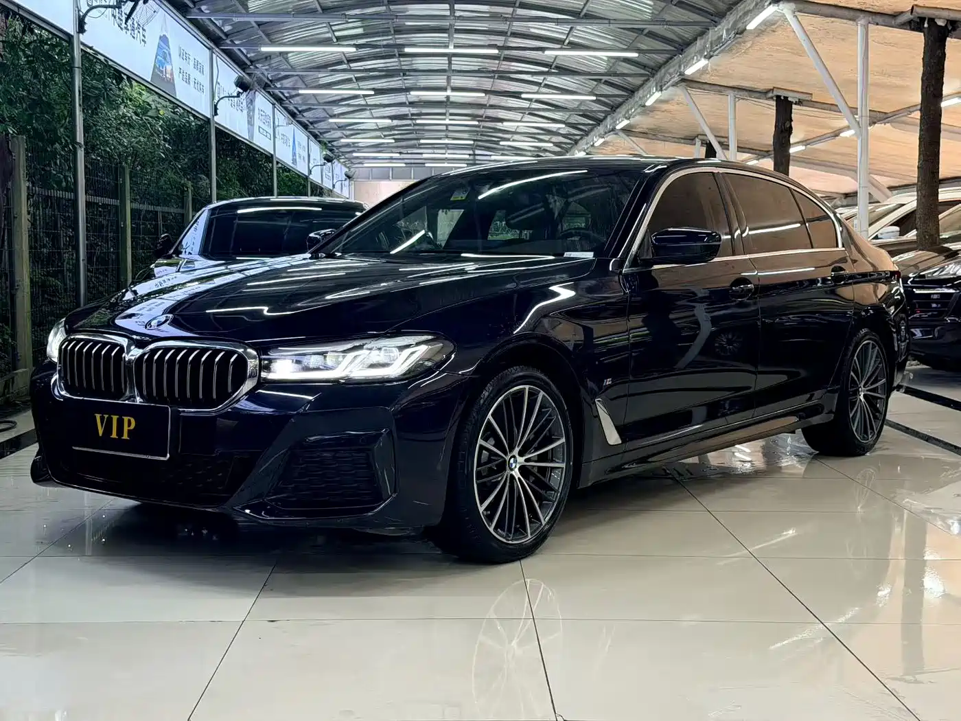 BMW 5 Series 2023 530Li Leading M Sport Package