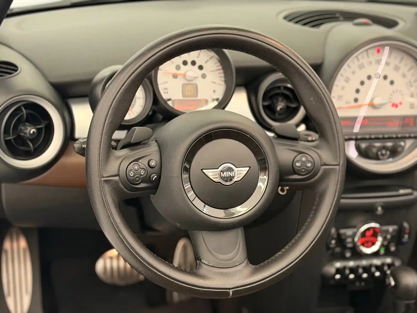 MINI MINI 2012 2011 Model 1.6T COOPER S CABRIO