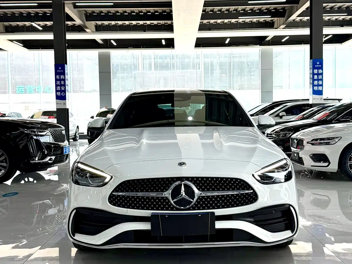 Mercedes-Benz C-Class 2025 C 260 L Sport Edition фото 2
