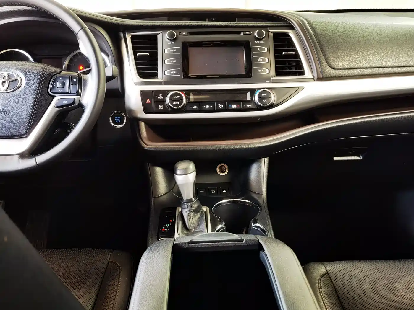 Toyota Highlander 2017 2.0T 4WD Premium 7-Seater фото 14